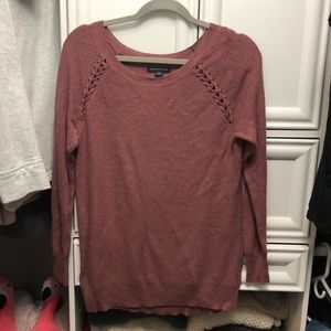 American eagle crew neck sweater